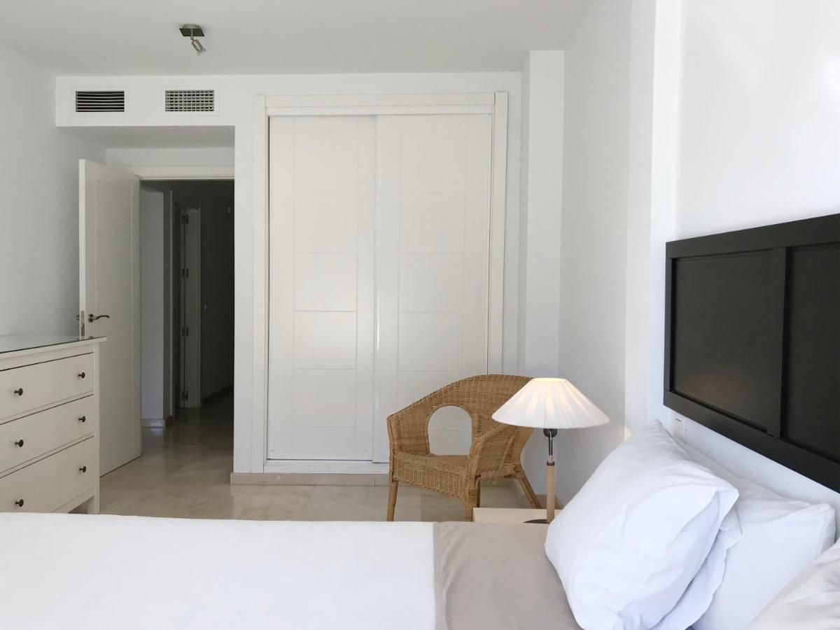 Apartamentos Dona Carmen Málaga Kültér fotó